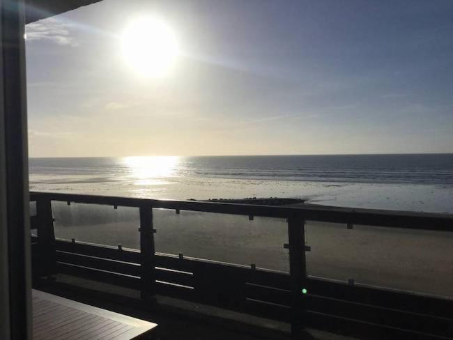 Les Iles Vue Sur Mer Agon-Coutainville Exteriér fotografie
